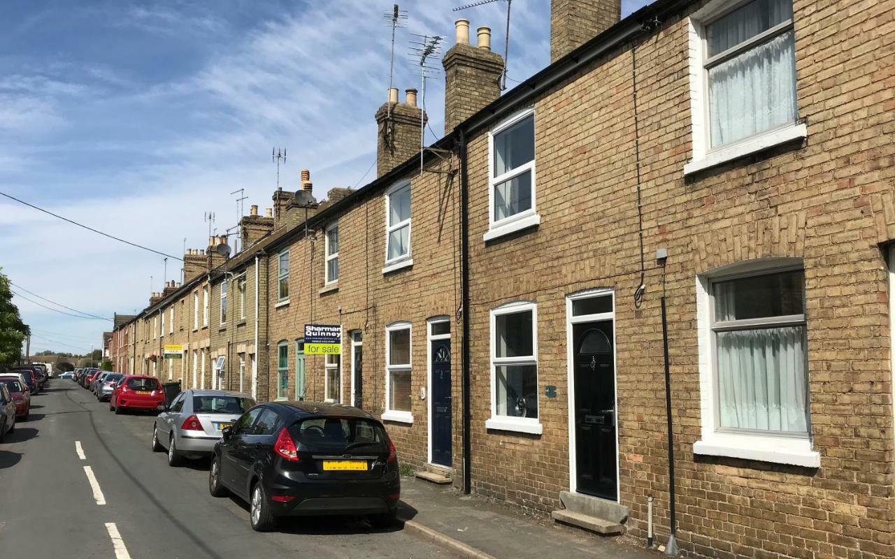 Modern Cottage In Oundle Luaran gambar